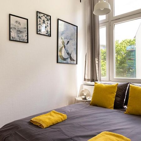 Central +3Br +Big Living Room Next To U-Station Берлін Екстер'єр фото
