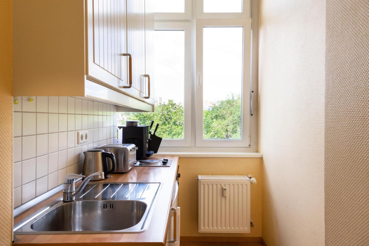 Central +3Br +Big Living Room Next To U-Station Берлін Екстер'єр фото